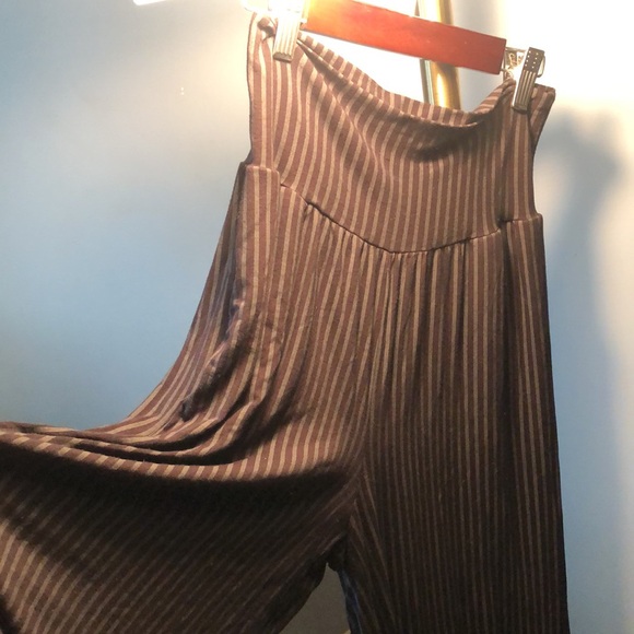 Blue sky, pinstripe 10 to 12 palazzo pant black wide leg - Picture 5 of 8